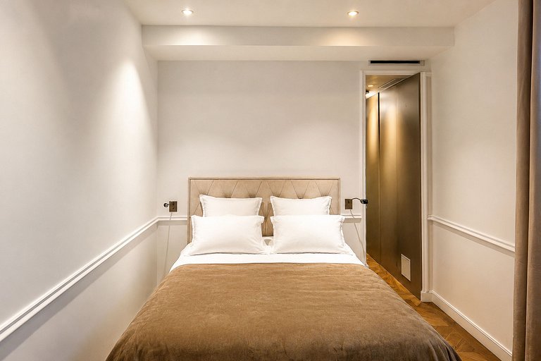 Par114 - Amazing 4 bedroom apartment