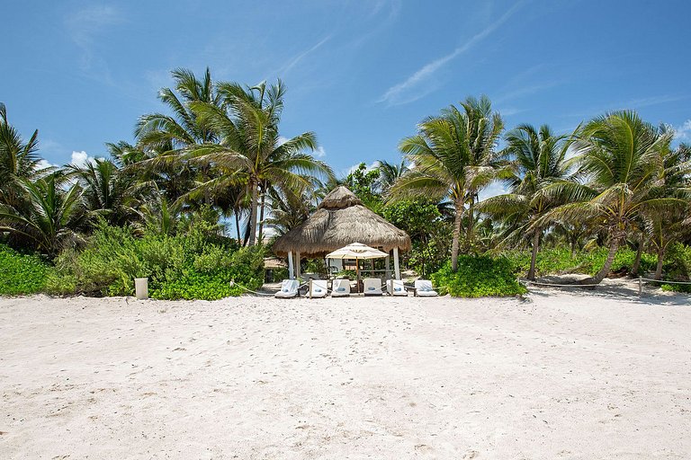 Pta005 - Superbe villa entre la plage et palmeraie en Xpu-Ha