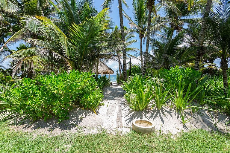 Pta005 - Superbe villa entre la plage et palmeraie en Xpu-Ha