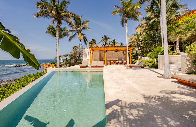 Ptm043 - Modern Rustic Oceanfront Villa in Punta Mita