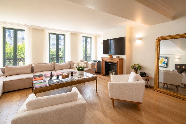 Par052 - Sublime townhouse in Auteuil District.