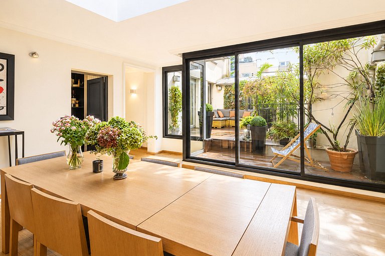Par052 - Sublime maison dans le quartier d'Auteuil