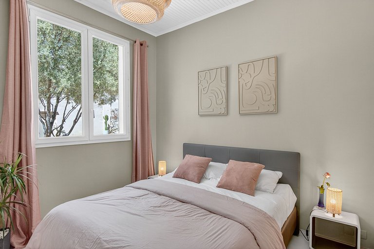 Azu006 - Luxury Villa above Eze-Sur-Mer, French Riviera