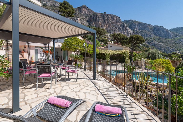 Azu006 - Villa de luxe au-dessus d'Eze-Sur-Mer, Côte d'Azur