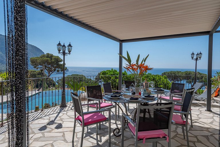 Azu006 - Villa de luxe au-dessus d'Eze-Sur-Mer, Côte d'Azur
