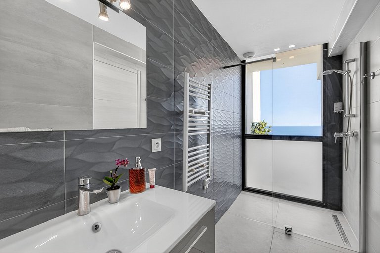 Azu005 - Villa con vista a la bahía de Eze, Riviera Francesa