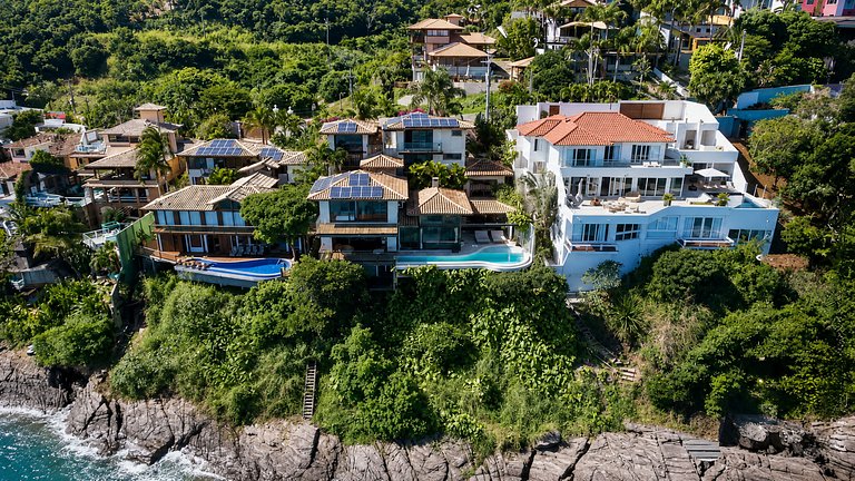 Buz020 - Villa moderna frente ao mar na Ferradura