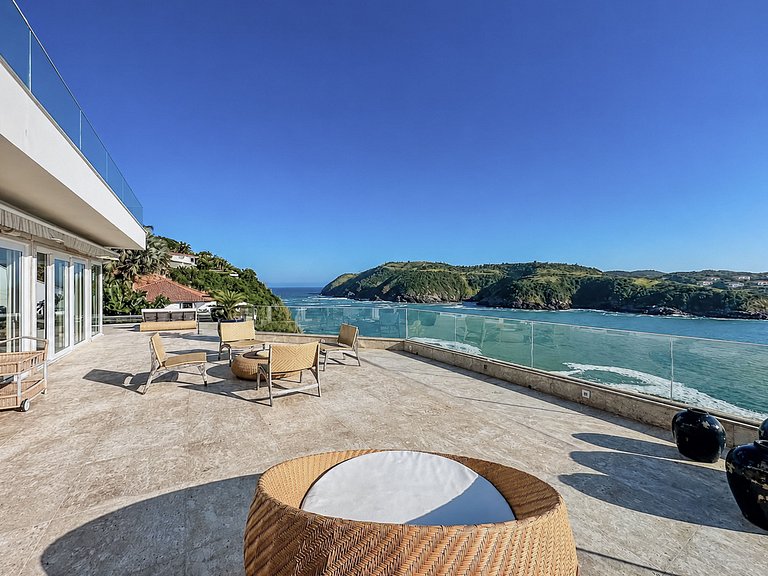 Buz020 - Modern Oceanfront Villa in Ferradura