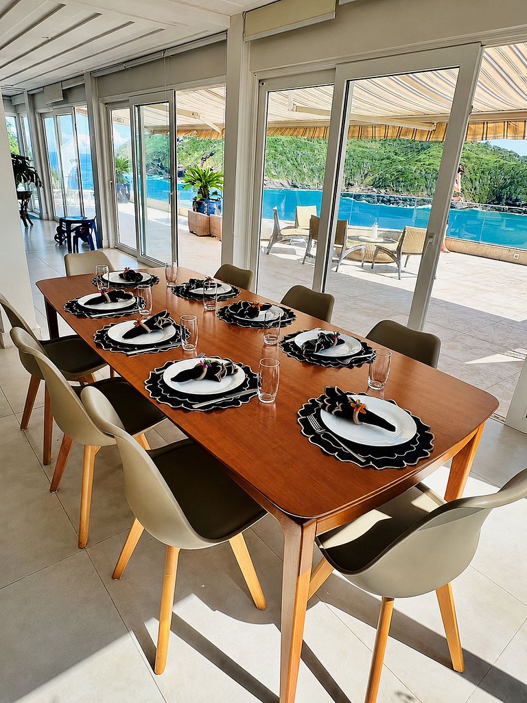 Buz020 - Modern Oceanfront Villa in Ferradura