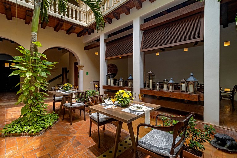Car050 - Casa colonial de luxo no Centro Histórico