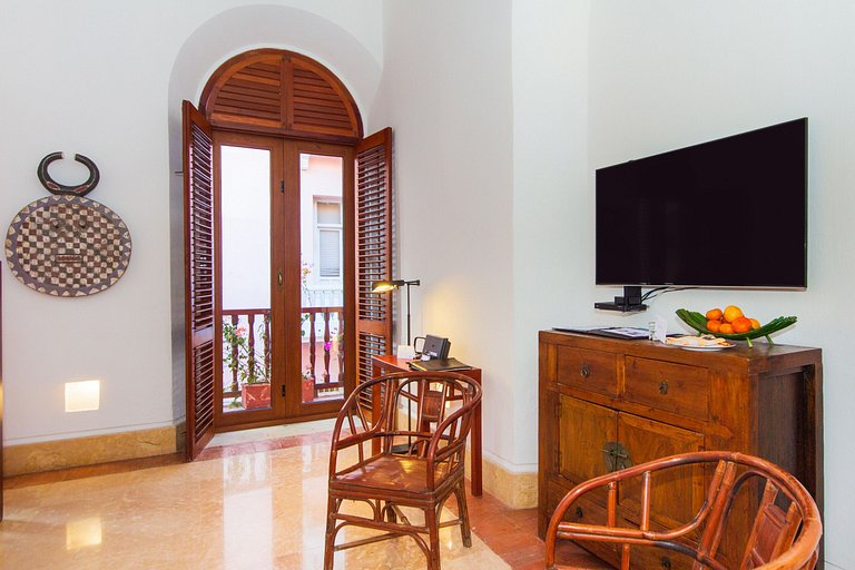 Car050 - Casa colonial de luxo no Centro Histórico