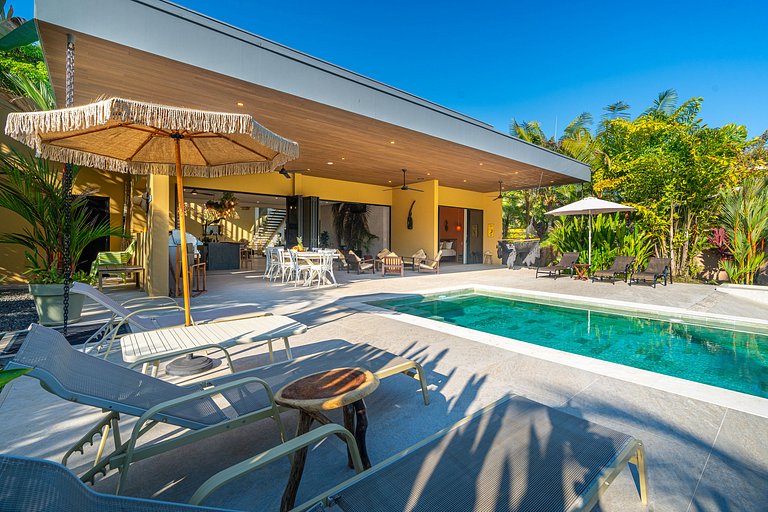 Cri009 - Villa de luxo à beira-mar em Esterillos Este