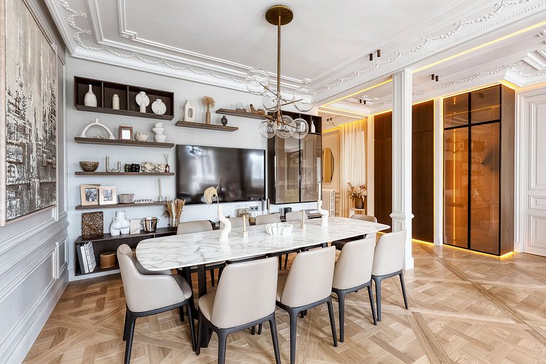 Par029 - Apartamento no Triângulo Dourado de Paris