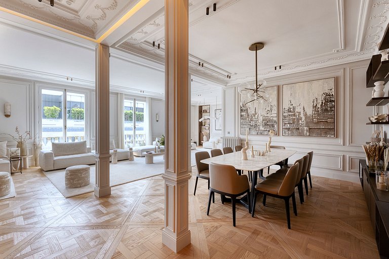 Par029 - Apartamento no Triângulo Dourado de Paris