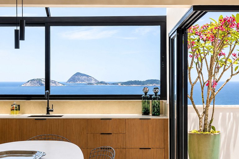 Penthouse in Ipanema, luxury apartment Rio, General Osorio,