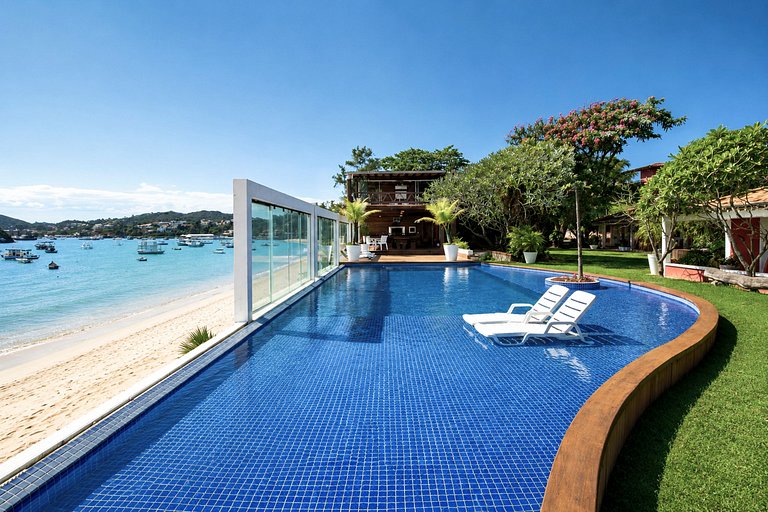 Buz005 - Belle villa en bord de mer à Buzios
