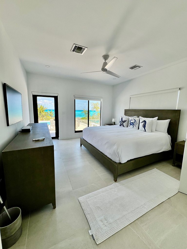 Bhs013 - Oceanfront villa in Great Exuma