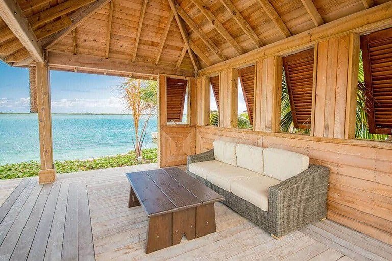 Bhs020 - Beachfront villa with infinity pool in Great Exuma