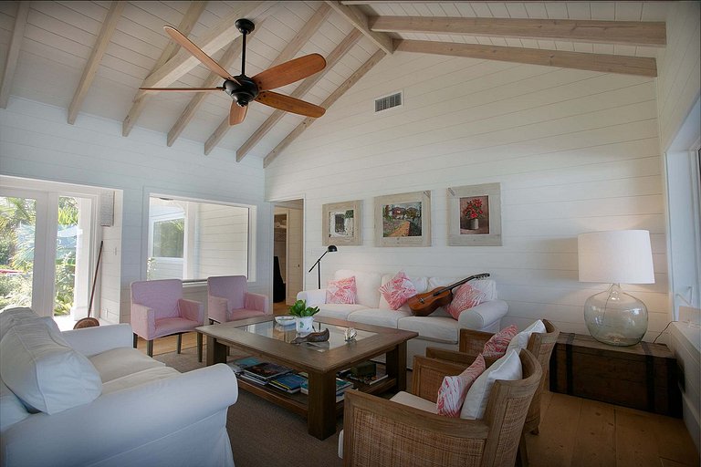 Bhs022 - Cottage frente al mar con piscina en Great Exuma