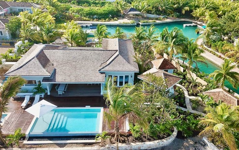 Bhs022 - Cottage en bord de mer avec piscine à Great Exuma