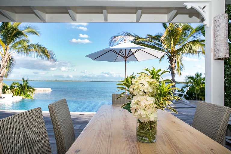 Bhs022 - Cottage à beira-mar com piscina em Great Exuma