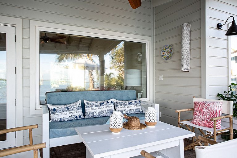 Bhs022 - Oceanfront cottage with infinity pool in Great Exum