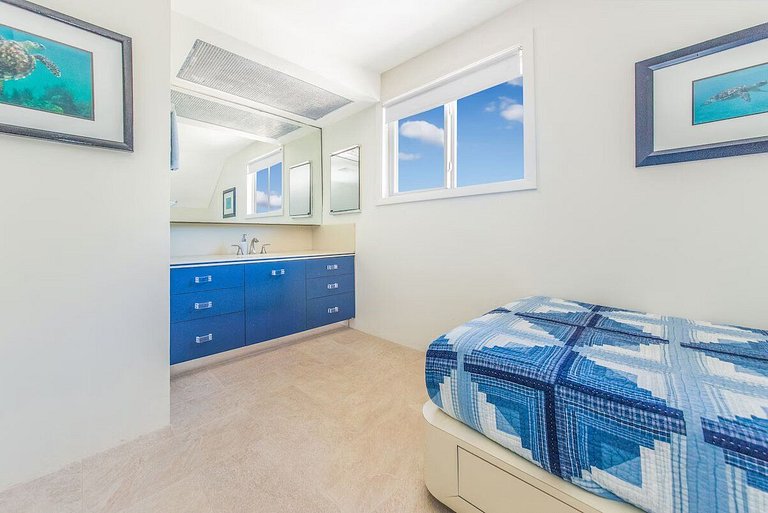 Bhs023 - Beachfront house with private pool in Exuma