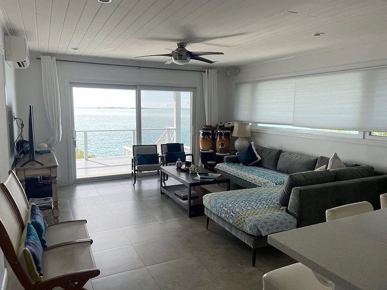 Bhs024 - Villa frente al mar con muelle privado en Exuma