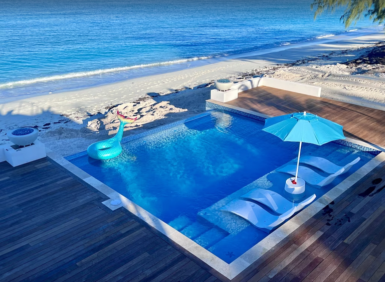 Bhs025 - Beachfront villa with ocean views in Exuma