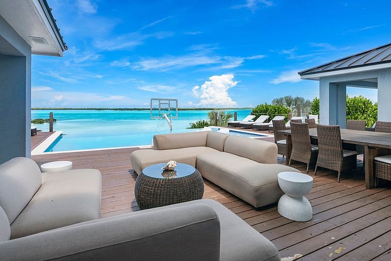 Bhs031 - Luxury beachfront villas with private dock in Exuma