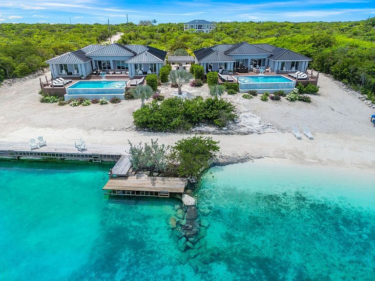 Bhs031 - Luxury beachfront villas with private dock in Exuma