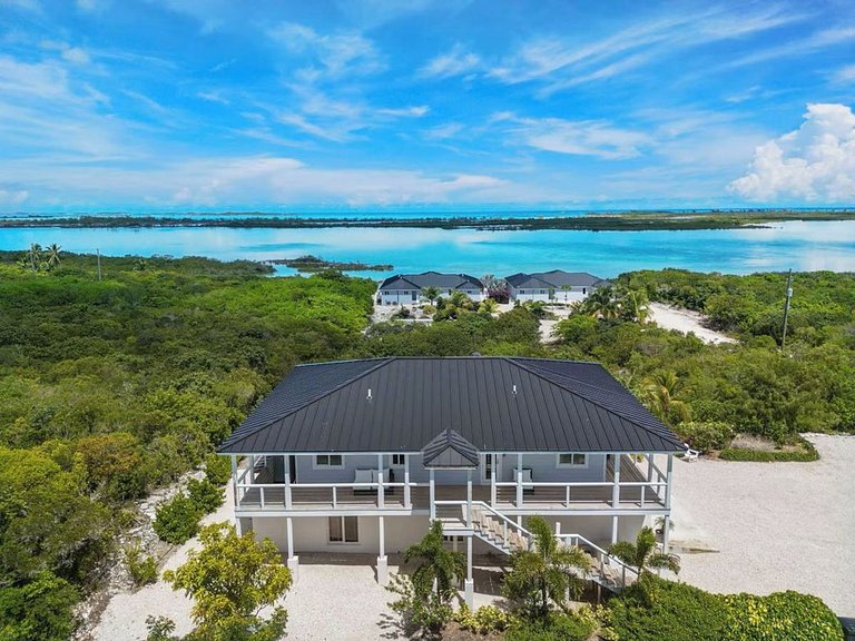 Bhs032 - Villa con vista al océano y piscina en Exuma