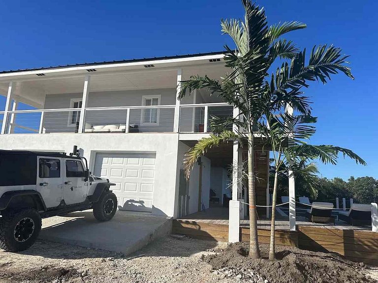 Bhs032 - Ocean view villa with private pool in Exuma
