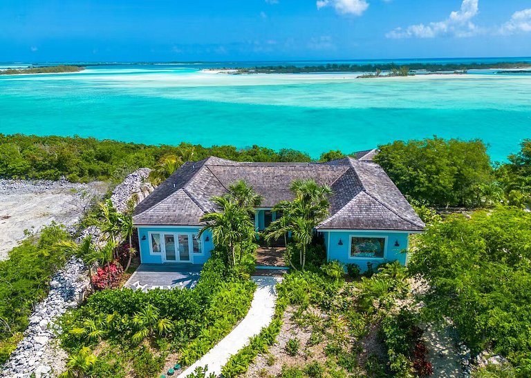 Bhs014 - Villa frente al mar con muelle privado en Exuma