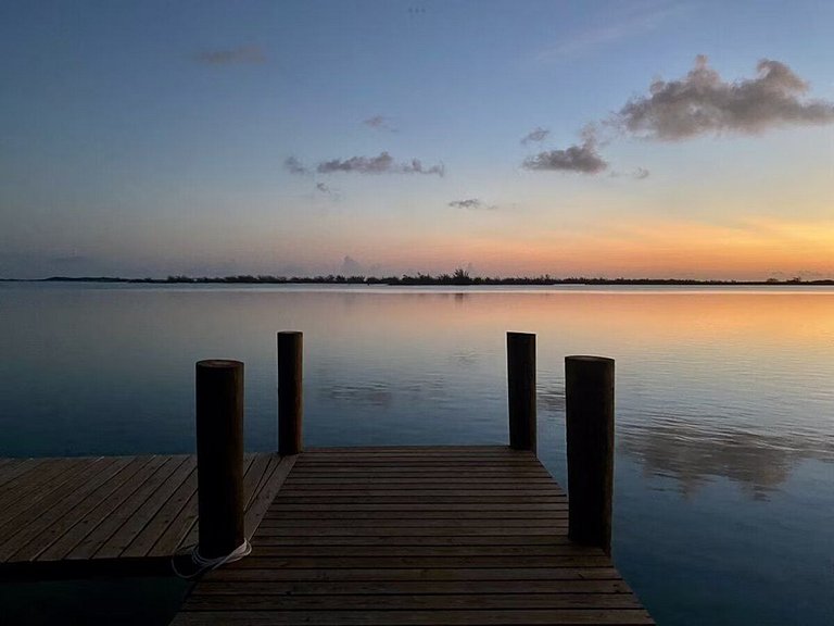 Bhs014 - Villa en bord de mer avec quai privé à Exuma
