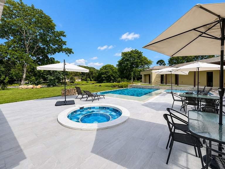 Anp084 - House with lake views in Mesa de Yeguas