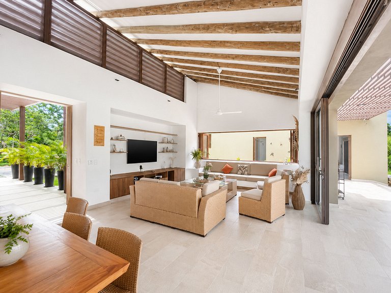 Anp084 - House with lake views in Mesa de Yeguas