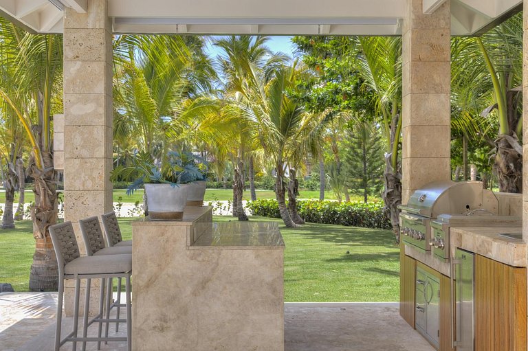 Pun005 - Tropical villa with pool in Punta Cana