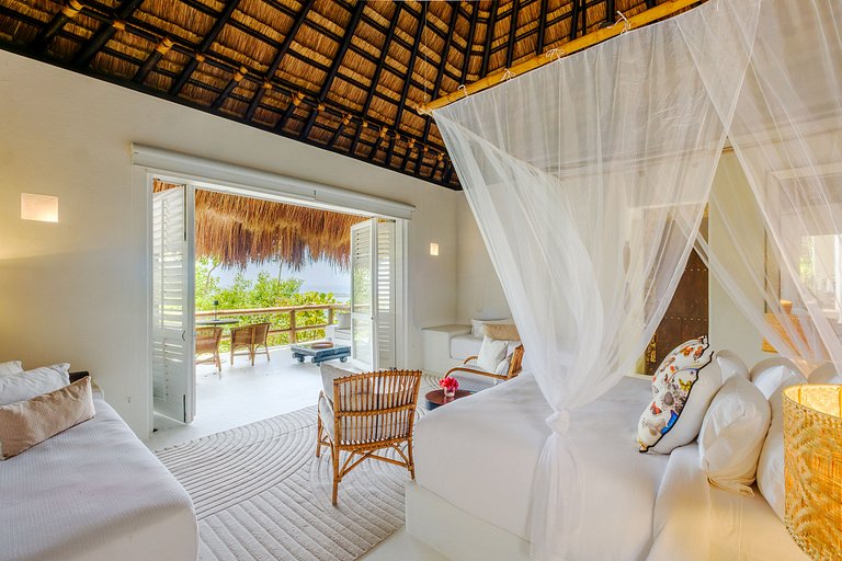 Car082 - Oceanfront villa with pools in Barú