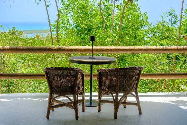 Car082 - Oceanfront villa with pools in Barú