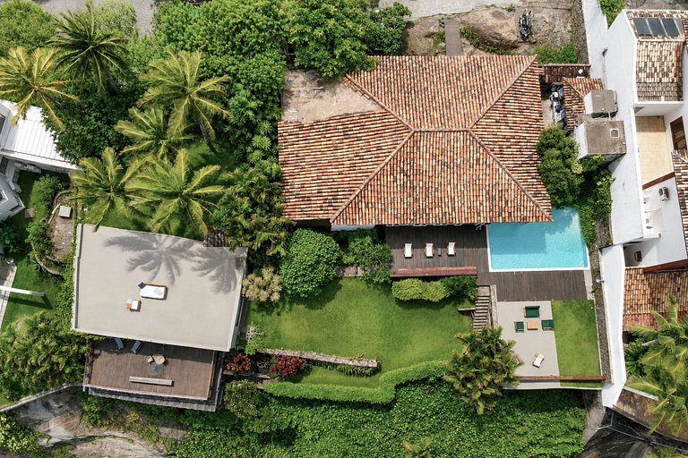 Rio014 - Beautiful villa with sea view in Joatinga