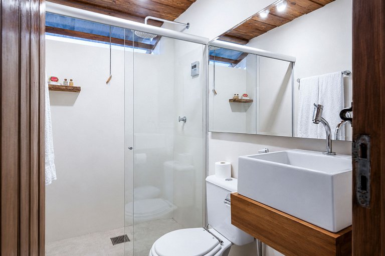 Rio014 - Beautiful villa with sea view in Joatinga