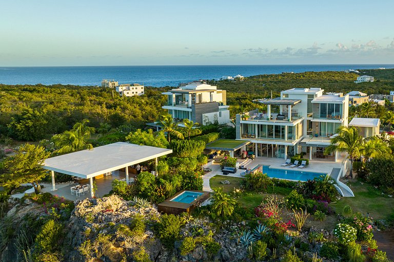 Aia006 - Dos villas espectaculares en Little Bay