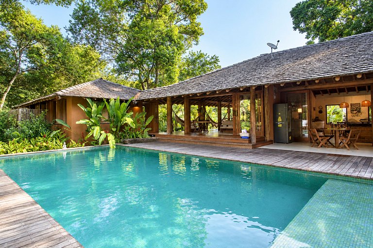 Bah129 - Green and peaceful house near the Quadrado