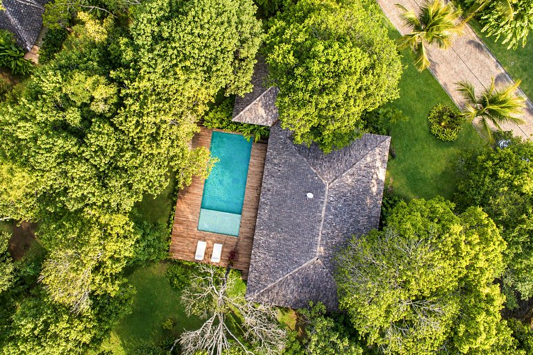 Bah129 - Green and peaceful house near the Quadrado