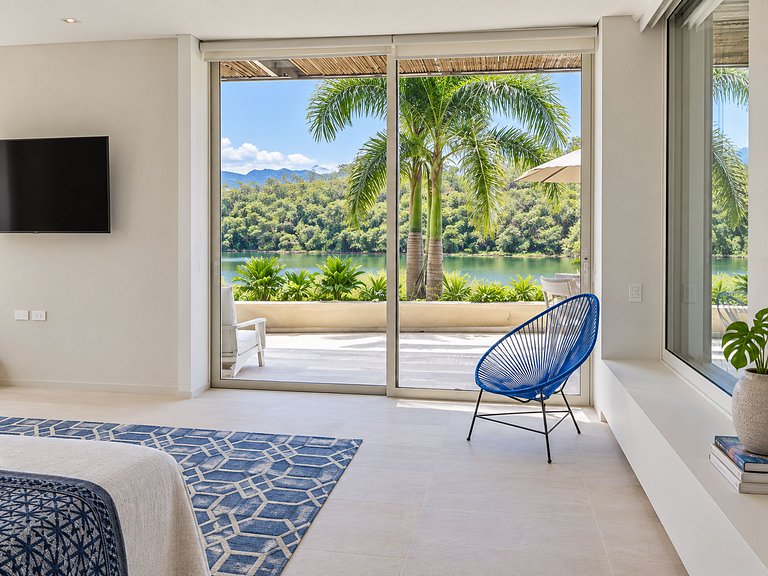 Anp092 - Casa com vista para o lago em Mesa de Yeguas