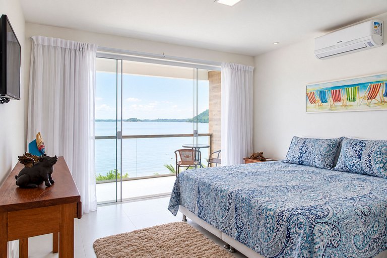 Ang007 - Vila à Beira-Mar com Acesso Exclusivo à Praia em An