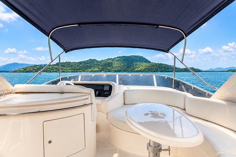 Ang007 - Waterfront Villa with Exclusive Beach Access in Ang