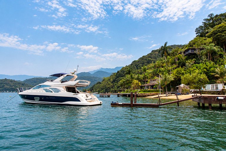 Ang007 - Villa au bord de l'eau avec accès exclusif à la pla