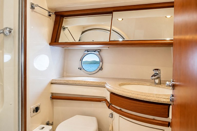 Ang007 - Waterfront Villa with Exclusive Beach Access in Ang